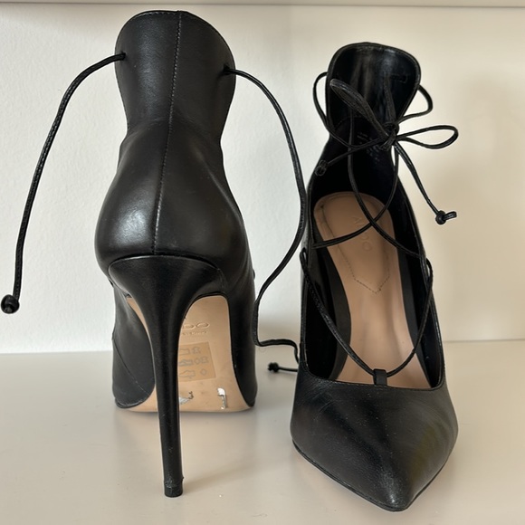 4.25” strappy black stilettos - Picture 2 of 2